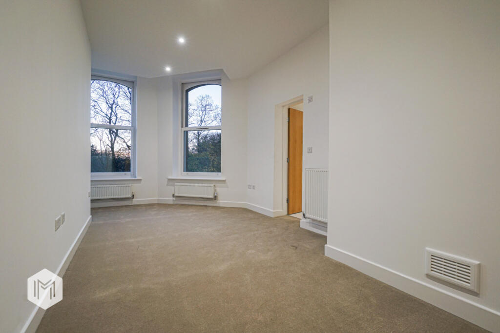 Additional property image - Clevelands Drive, Bolton, Greater Manchester, BL1 5GJ
