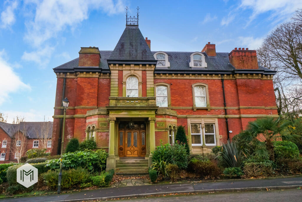 Additional property image - Clevelands Drive, Bolton, Greater Manchester, BL1 5GJ
