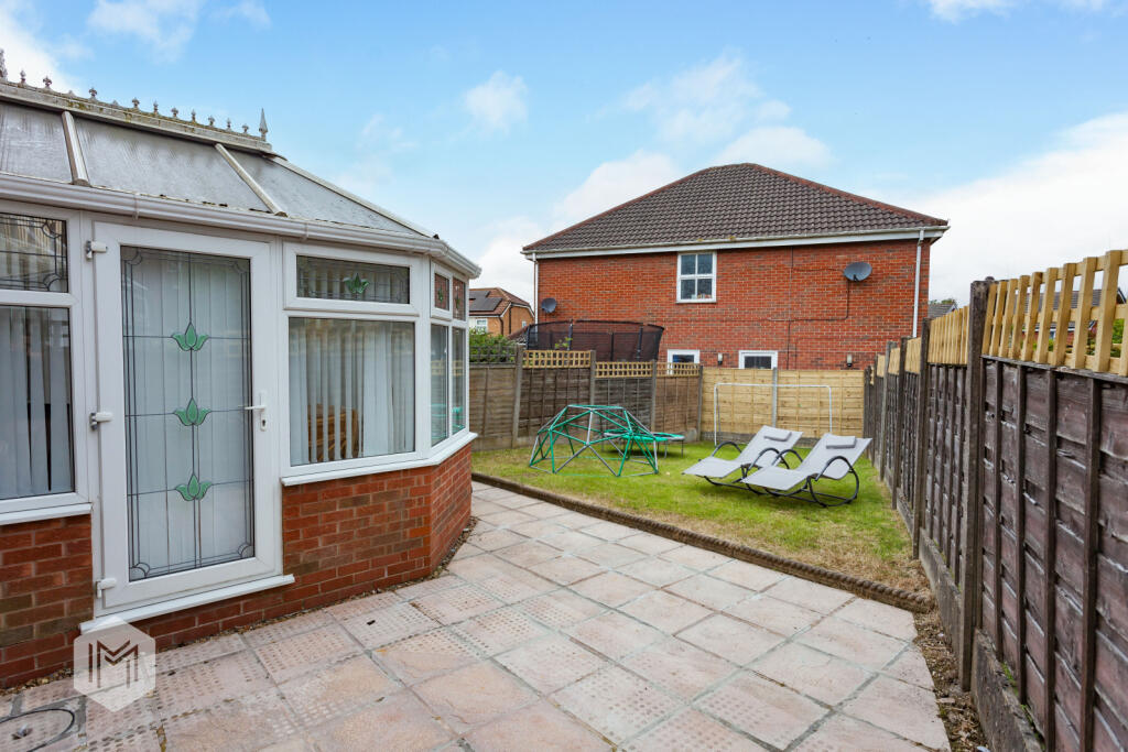 Additional property image - Winterfield Drive, Bolton, Greater Manchester, BL3 4TE