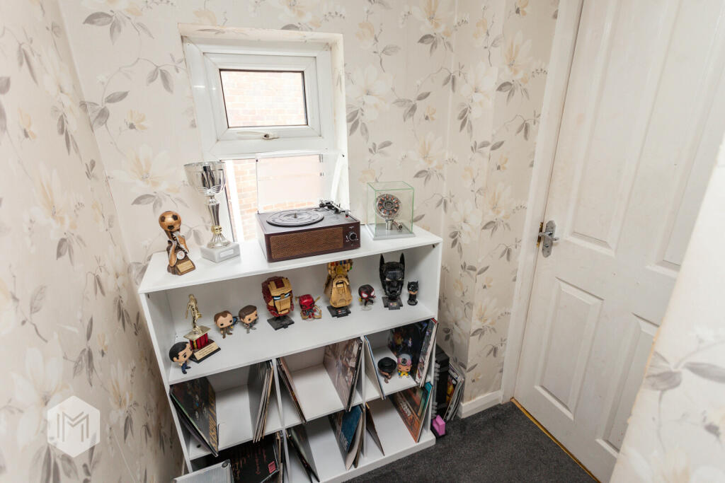 Additional property image - Winterfield Drive, Bolton, Greater Manchester, BL3 4TE