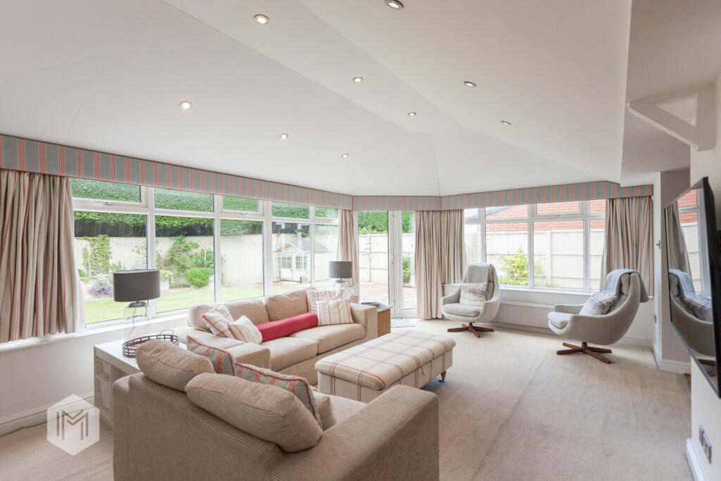 Additional property image - Chadbury Close, Lostock, Bolton, Greater Manchester, BL6 4JA