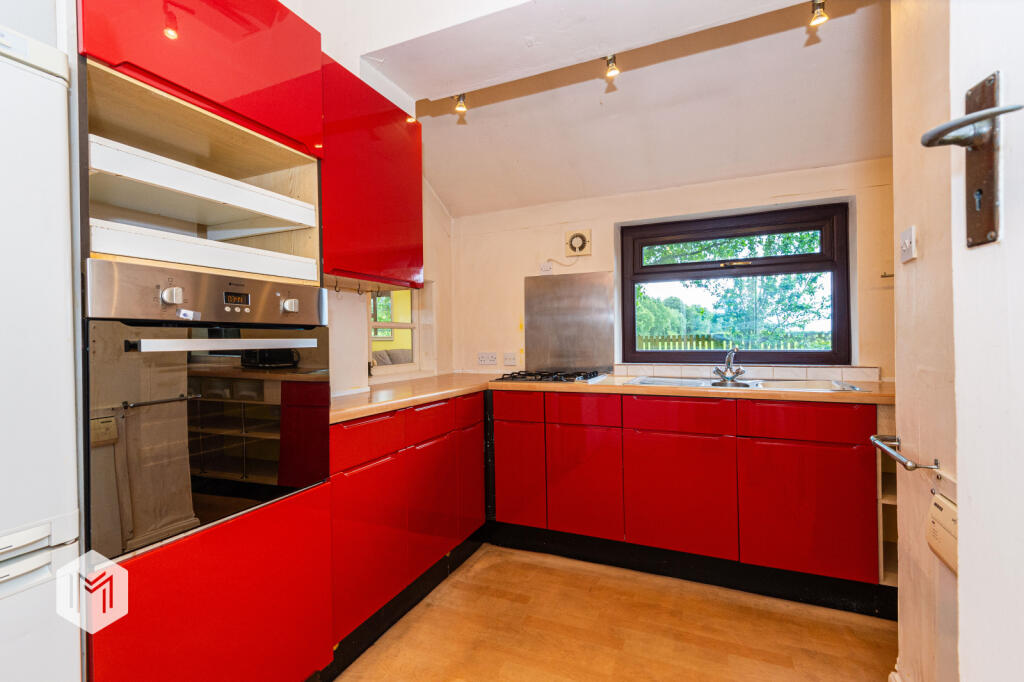 Additional property image - Manchester Road, Over Hulton, Bolton, Greater Manchester, BL5 1BD