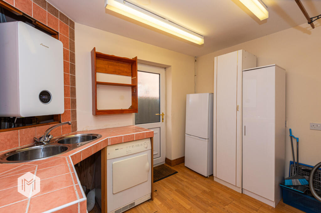 Additional property image - Manchester Road, Over Hulton, Bolton, Greater Manchester, BL5 1BD