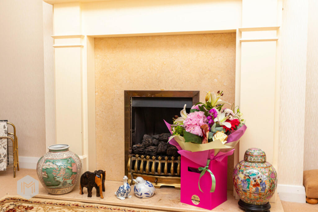 Additional property image - Thorneyholme Close, Lostock, Bolton, Greater Manchester, BL6 4BZ