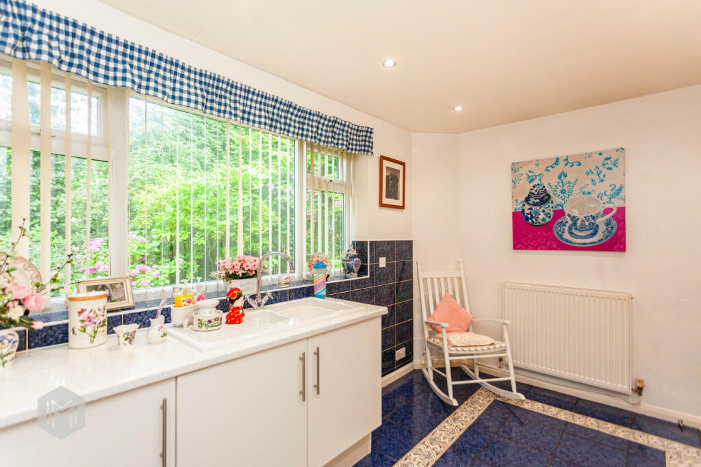 Additional property image - Thorneyholme Close, Lostock, Bolton, Greater Manchester, BL6 4BZ