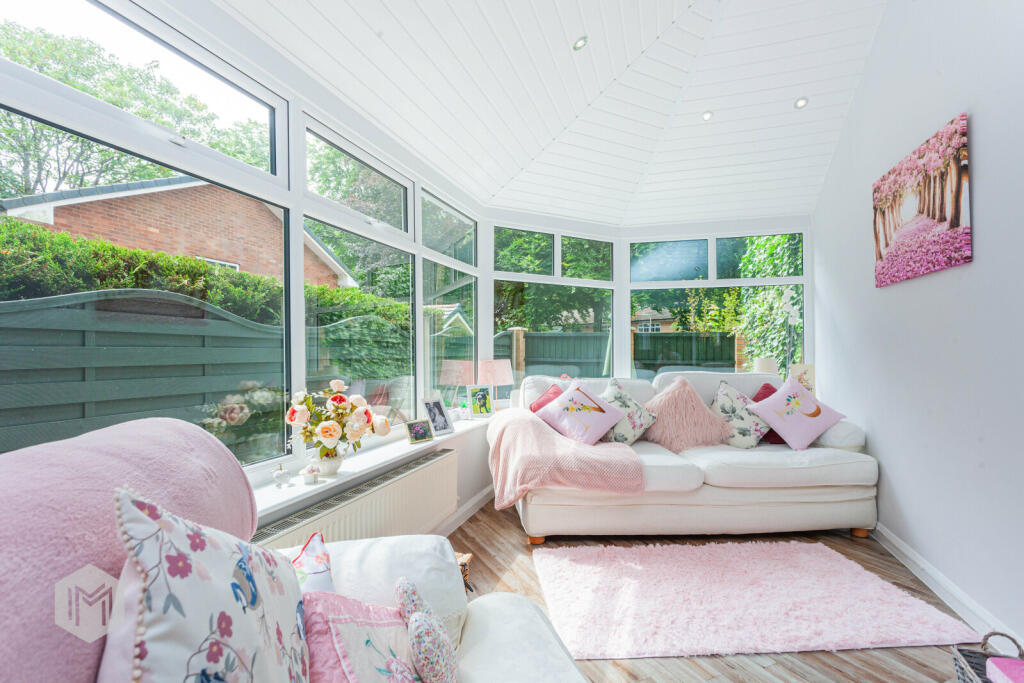 Additional property image - Thorneyholme Close, Lostock, Bolton, Greater Manchester, BL6 4BZ