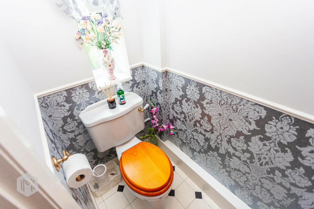 Additional property image - Thorneyholme Close, Lostock, Bolton, Greater Manchester, BL6 4BZ