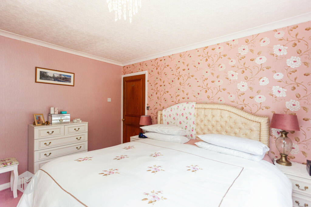 Additional property image - Thorneyholme Close, Lostock, Bolton, Greater Manchester, BL6 4BZ
