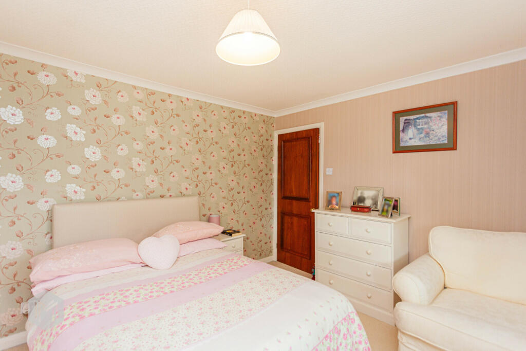 Additional property image - Thorneyholme Close, Lostock, Bolton, Greater Manchester, BL6 4BZ