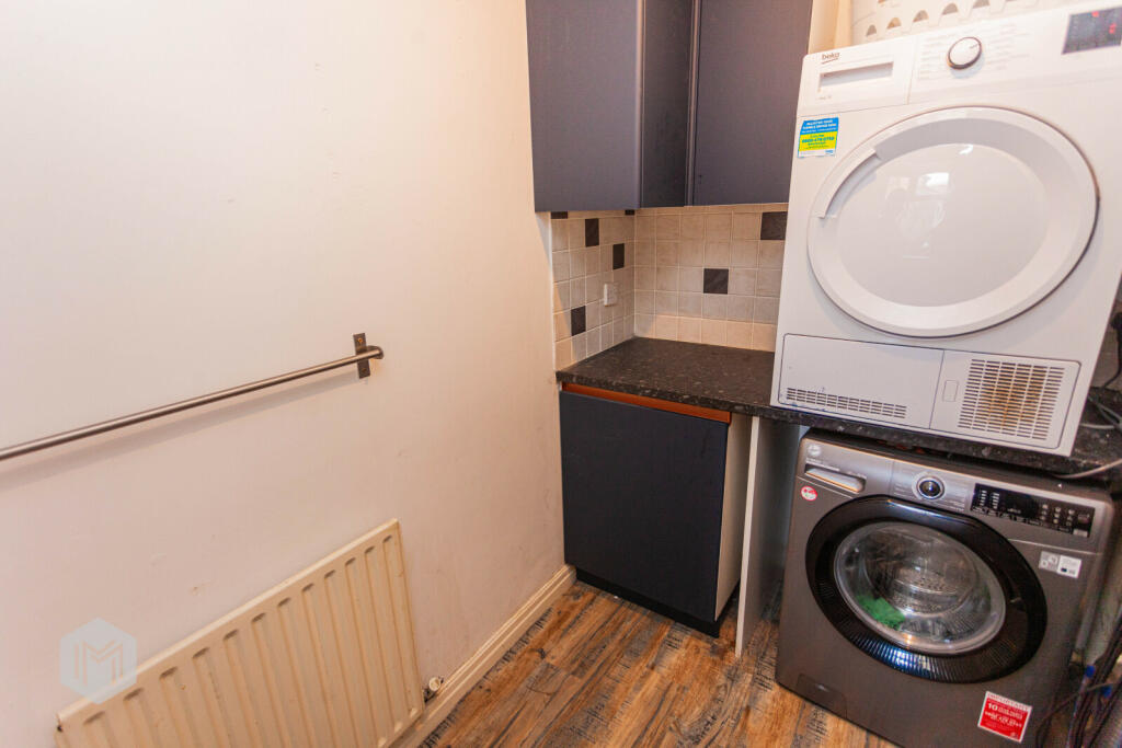 Additional property image - Templecombe Drive, Bolton, Greater Manchester, BL1 7TD