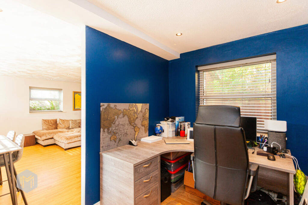 Additional property image - Templecombe Drive, Bolton, Greater Manchester, BL1 7TD