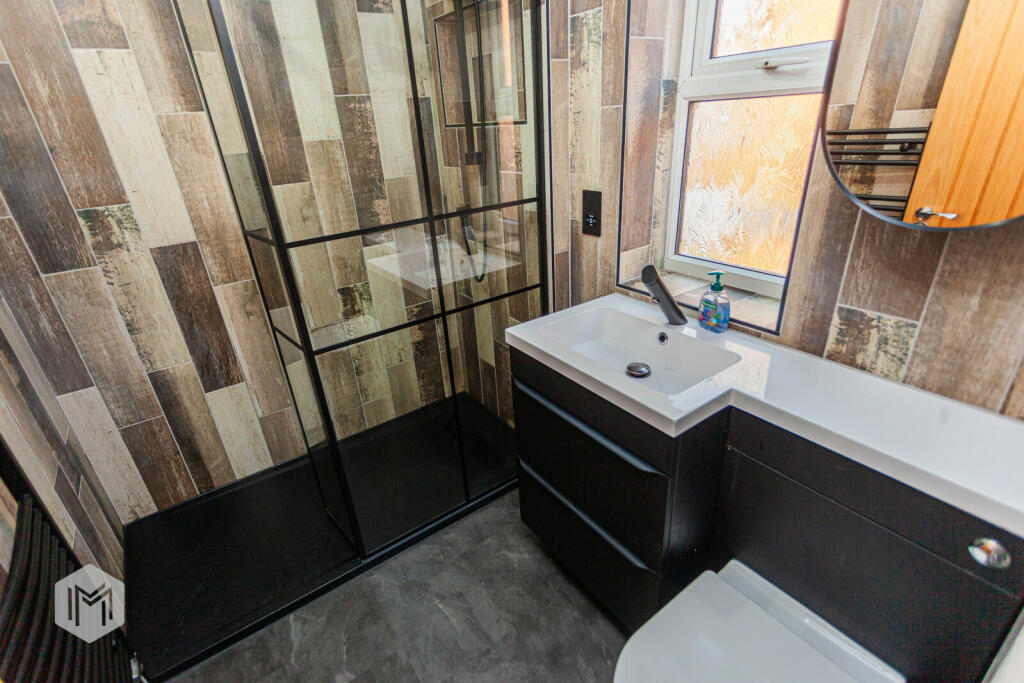 Additional property image - Templecombe Drive, Bolton, Greater Manchester, BL1 7TD