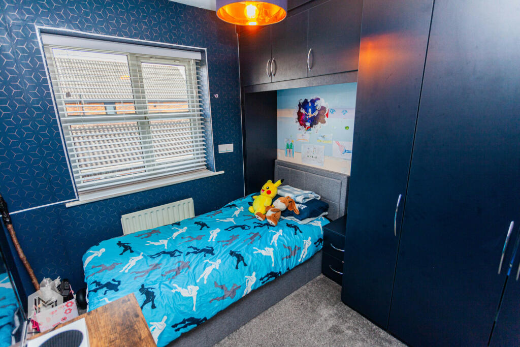 Additional property image - Templecombe Drive, Bolton, Greater Manchester, BL1 7TD