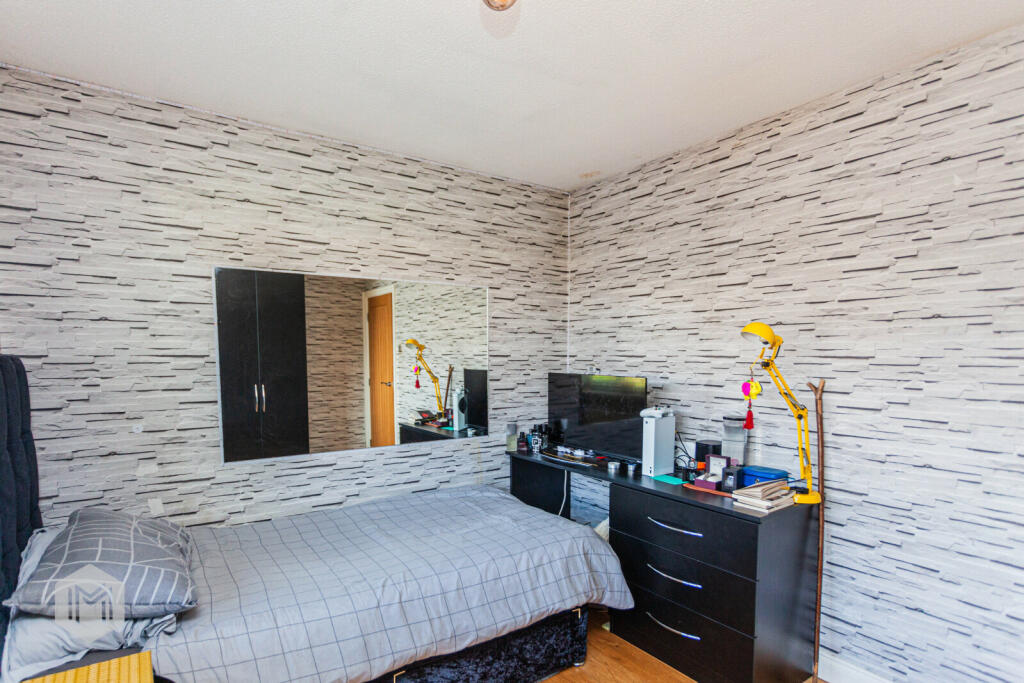 Additional property image - Templecombe Drive, Bolton, Greater Manchester, BL1 7TD