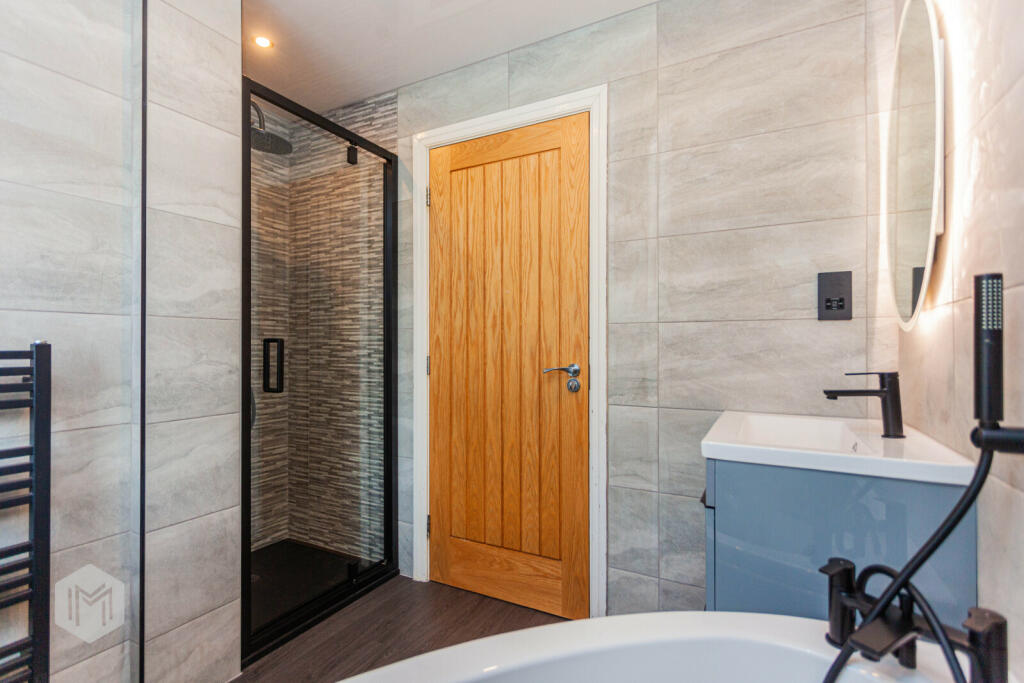 Additional property image - Templecombe Drive, Bolton, Greater Manchester, BL1 7TD