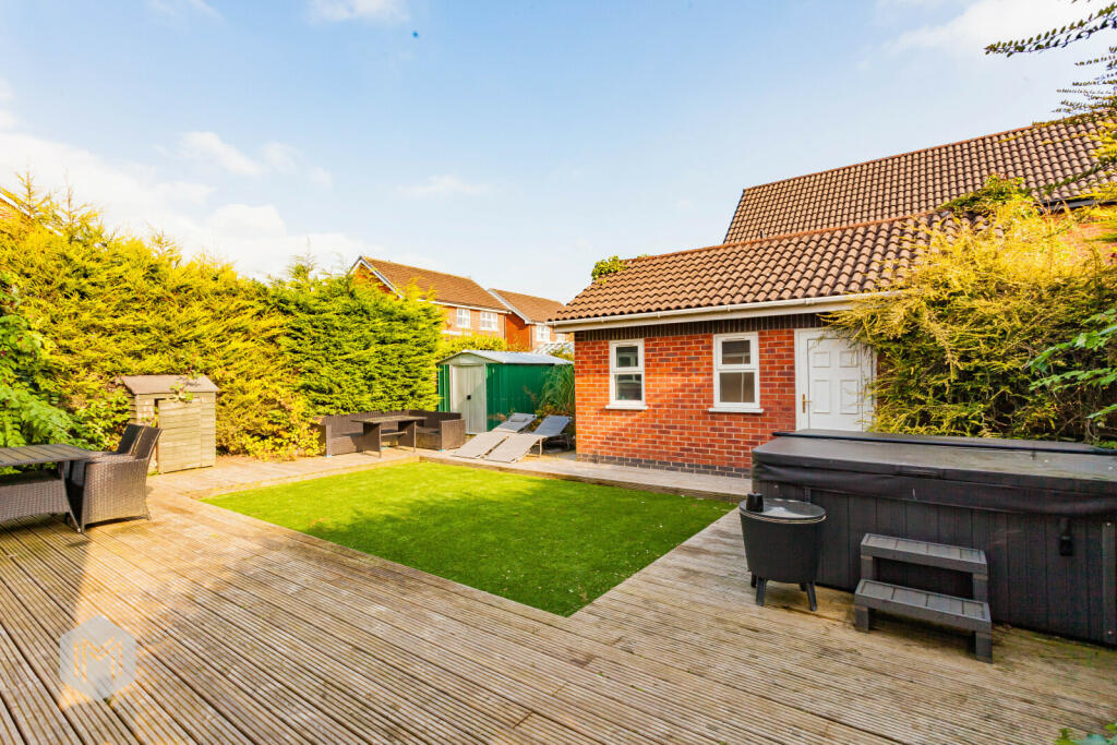 Additional property image - Templecombe Drive, Bolton, Greater Manchester, BL1 7TD