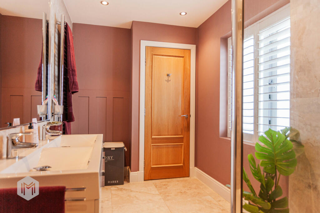 Additional property image - Old Kiln Lane, Bolton, Greater Manchester, BL1 5PD