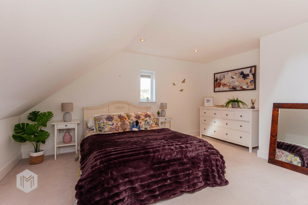 Additional property image - Old Kiln Lane, Bolton, Greater Manchester, BL1 5PD