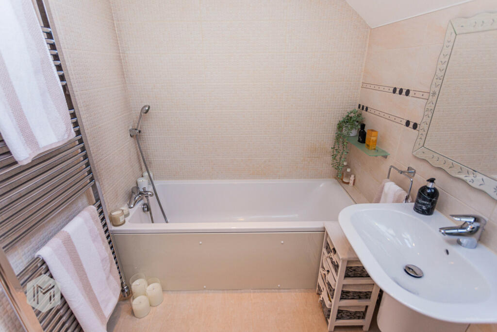 Additional property image - Old Kiln Lane, Bolton, Greater Manchester, BL1 5PD