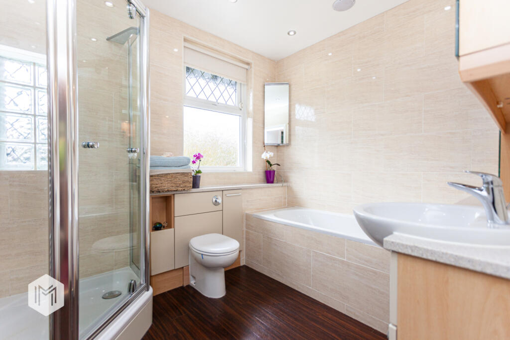Additional property image - Junction Road, Bolton, Greater Manchester, BL3 4NF