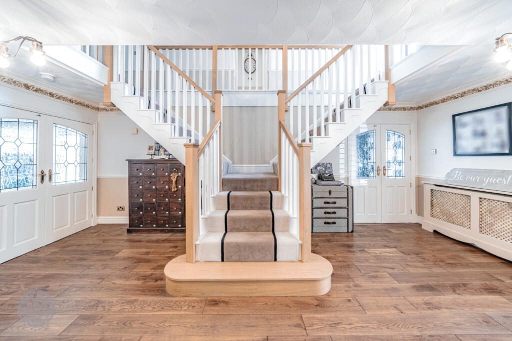 Additional property image - Dobb Brow Road, Westhoughton, Bolton, Greater Manchester, BL5 2AY
