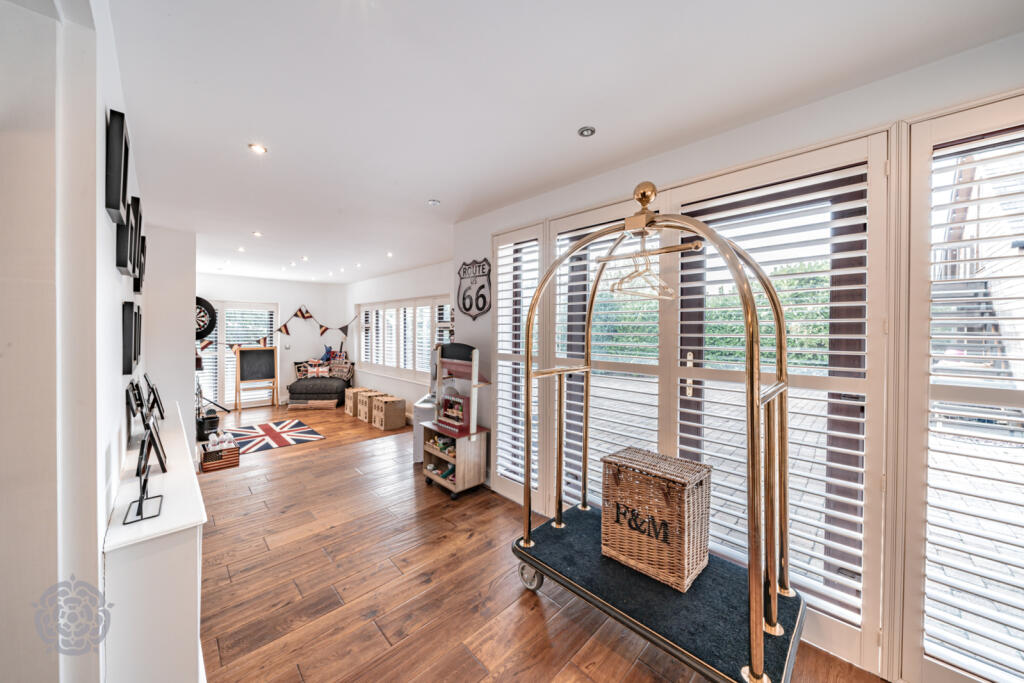 Additional property image - Dobb Brow Road, Westhoughton, Bolton, Greater Manchester, BL5 2AY