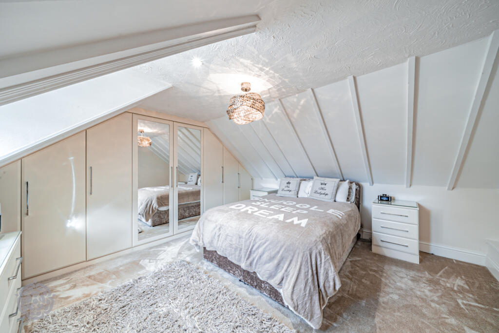 Additional property image - Dobb Brow Road, Westhoughton, Bolton, Greater Manchester, BL5 2AY