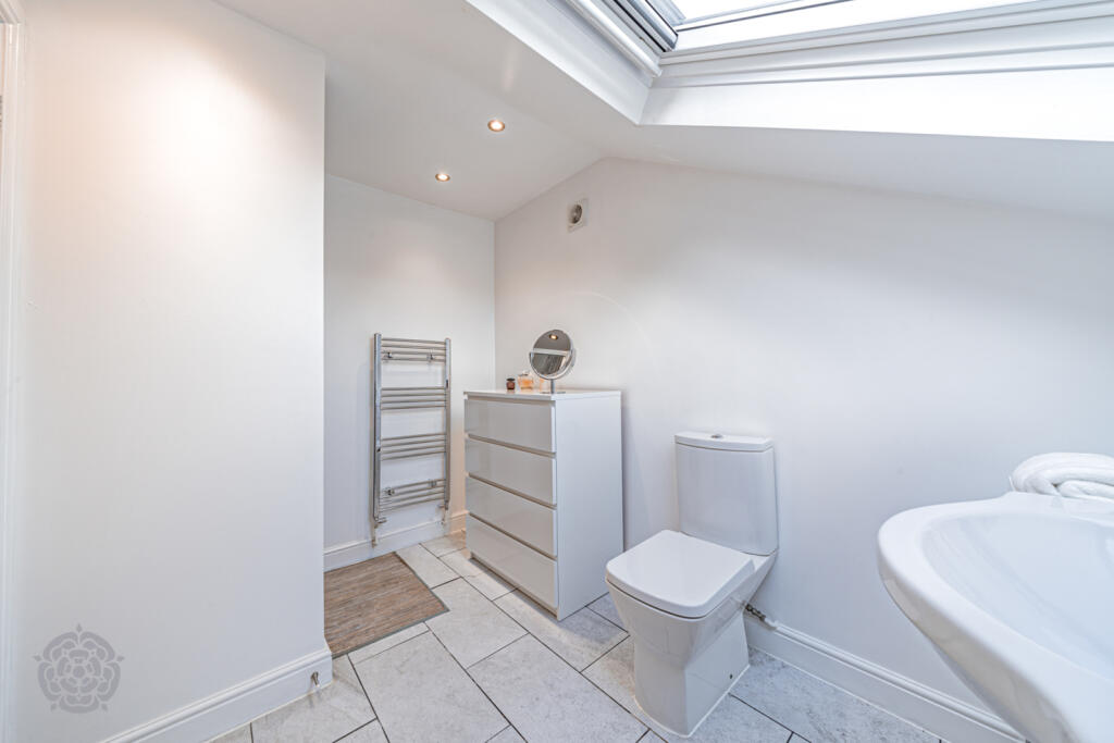 Additional property image - Dobb Brow Road, Westhoughton, Bolton, Greater Manchester, BL5 2AY