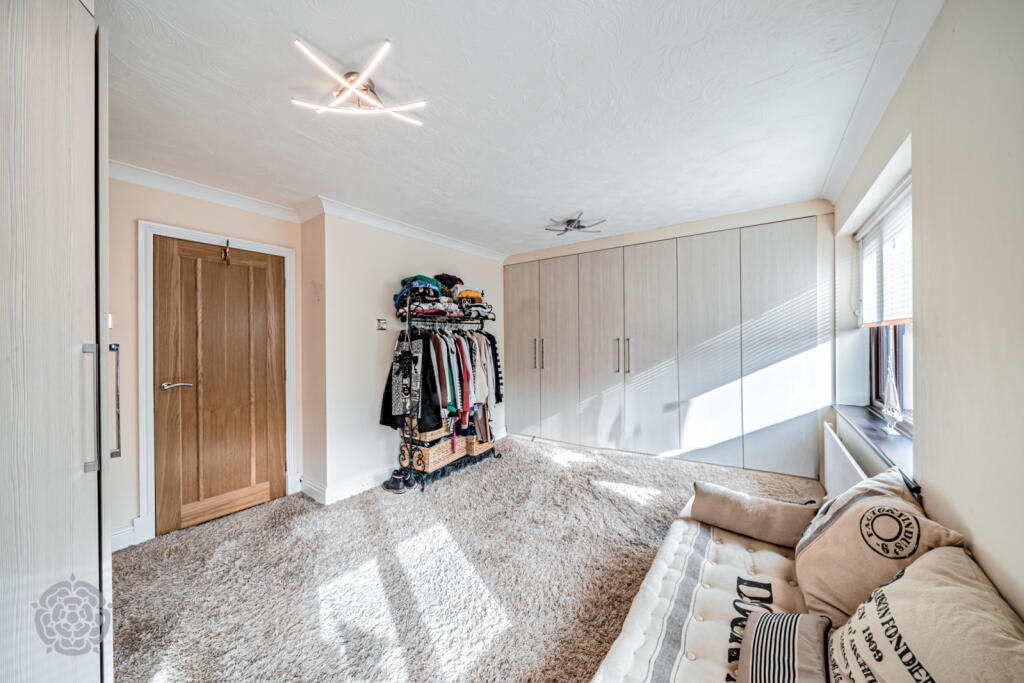 Additional property image - Dobb Brow Road, Westhoughton, Bolton, Greater Manchester, BL5 2AY