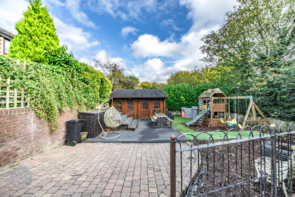 Additional property image - Dobb Brow Road, Westhoughton, Bolton, Greater Manchester, BL5 2AY