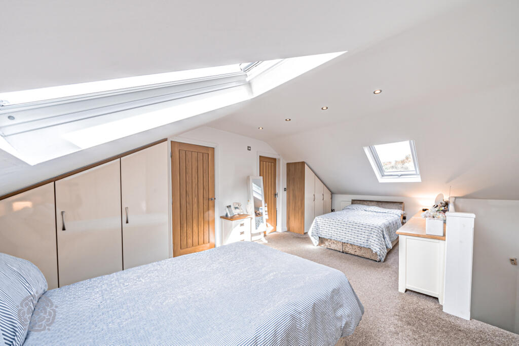 Additional property image - Dobb Brow Road, Westhoughton, Bolton, Greater Manchester, BL5 2AY