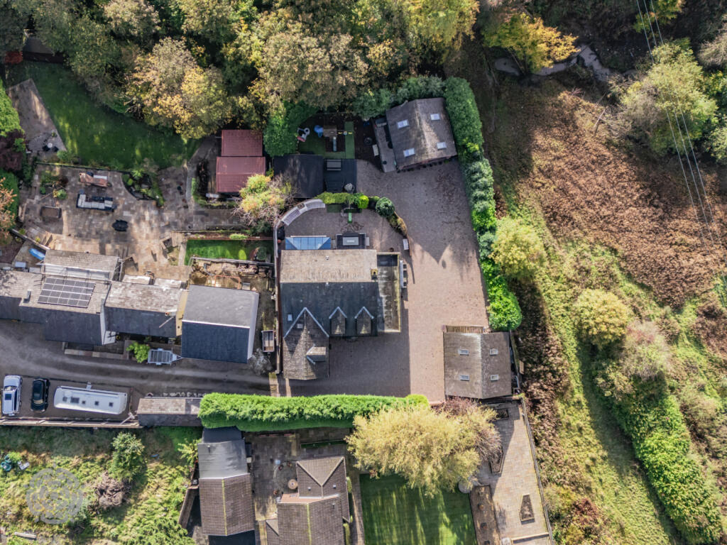 Additional property image - Dobb Brow Road, Westhoughton, Bolton, Greater Manchester, BL5 2AY