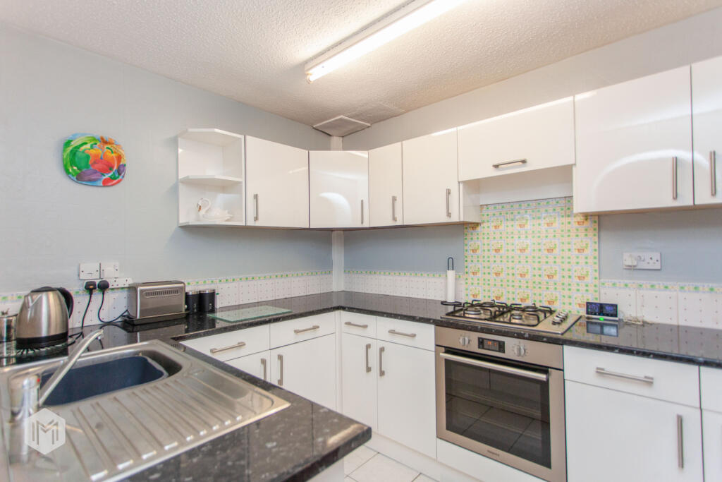 Additional property image - Bembridge Drive, Bolton, Greater Manchester, BL3 1RJ