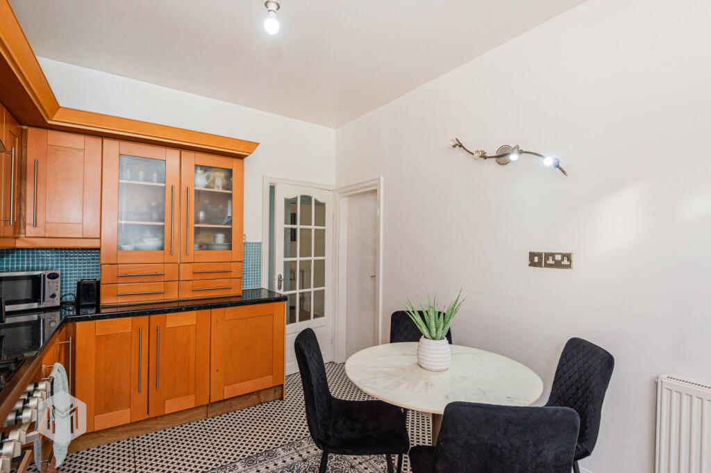 Additional property image - Green Lane, Bolton, Greater Manchester, BL3 2HX