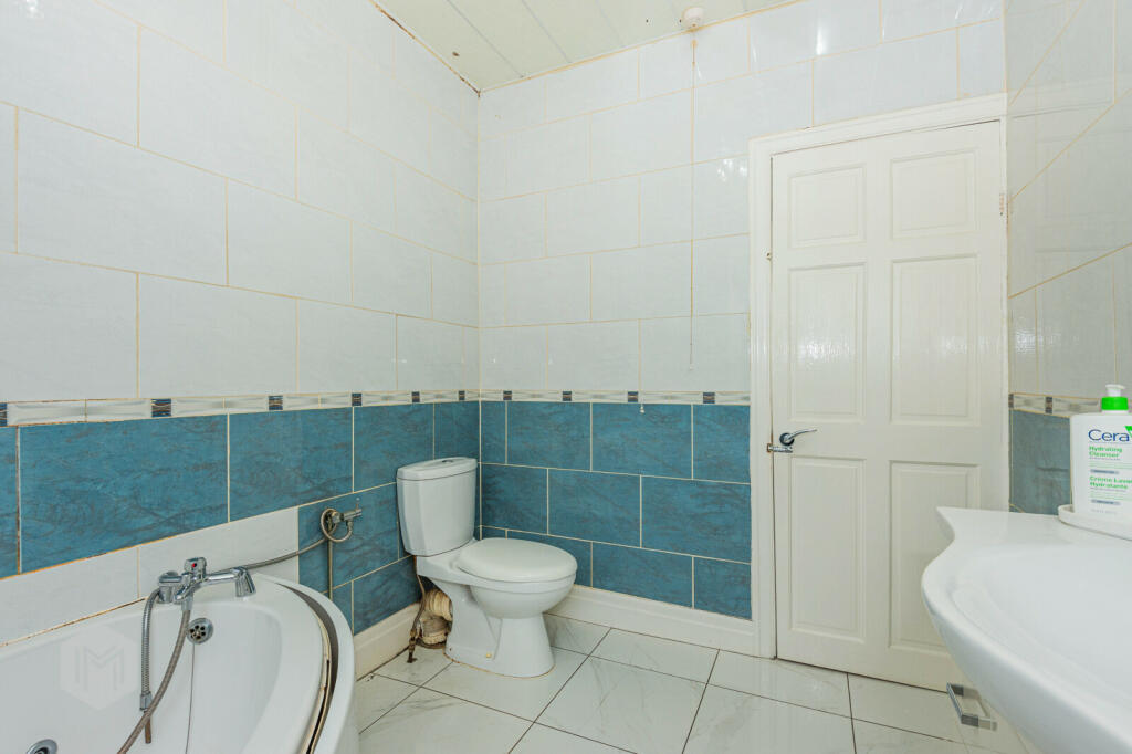 Additional property image - Green Lane, Bolton, Greater Manchester, BL3 2HX