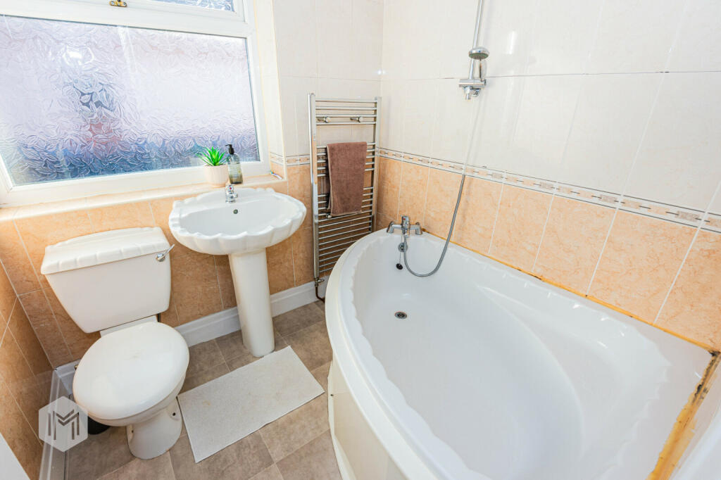 Additional property image - Green Lane, Bolton, Greater Manchester, BL3 2HX