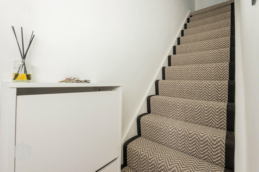 Additional property image - Oxford Grove, Bolton, Greater Manchester, BL1 3AN
