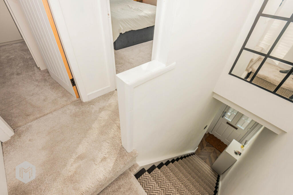 Additional property image - Oxford Grove, Bolton, Greater Manchester, BL1 3AN