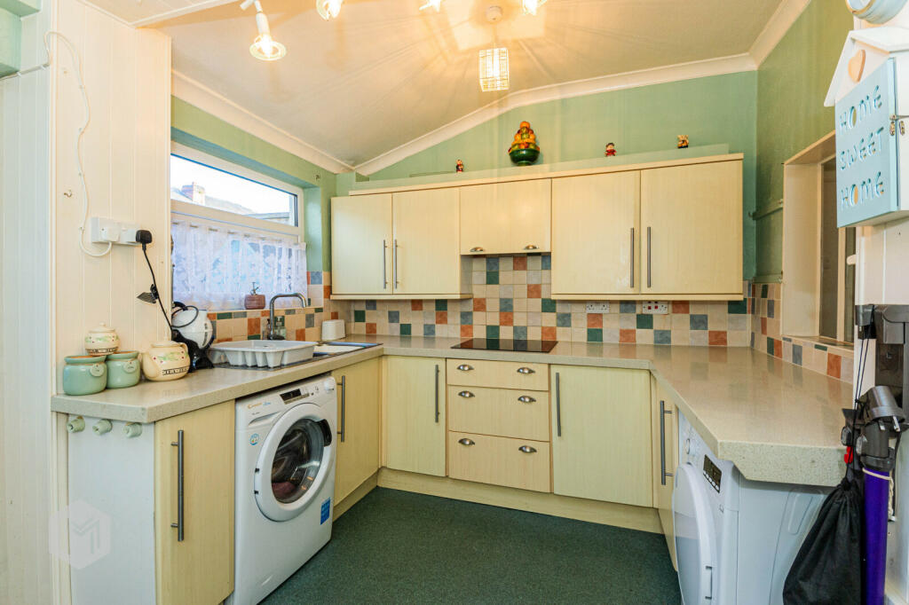 Additional property image - Fylde Street East, Bolton, Greater Manchester, BL3 2QE