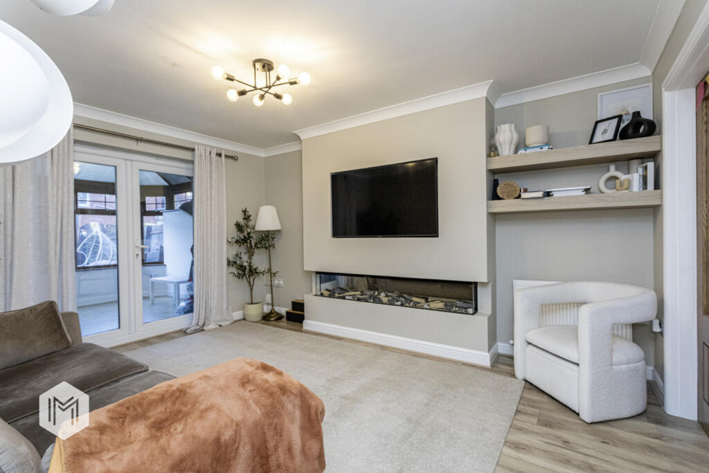 Additional property image - Sandileigh Drive, Bolton, Greater Manchester, BL1 8UF