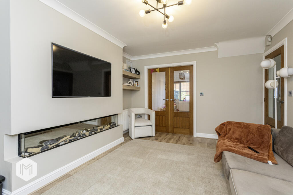 Additional property image - Sandileigh Drive, Bolton, Greater Manchester, BL1 8UF