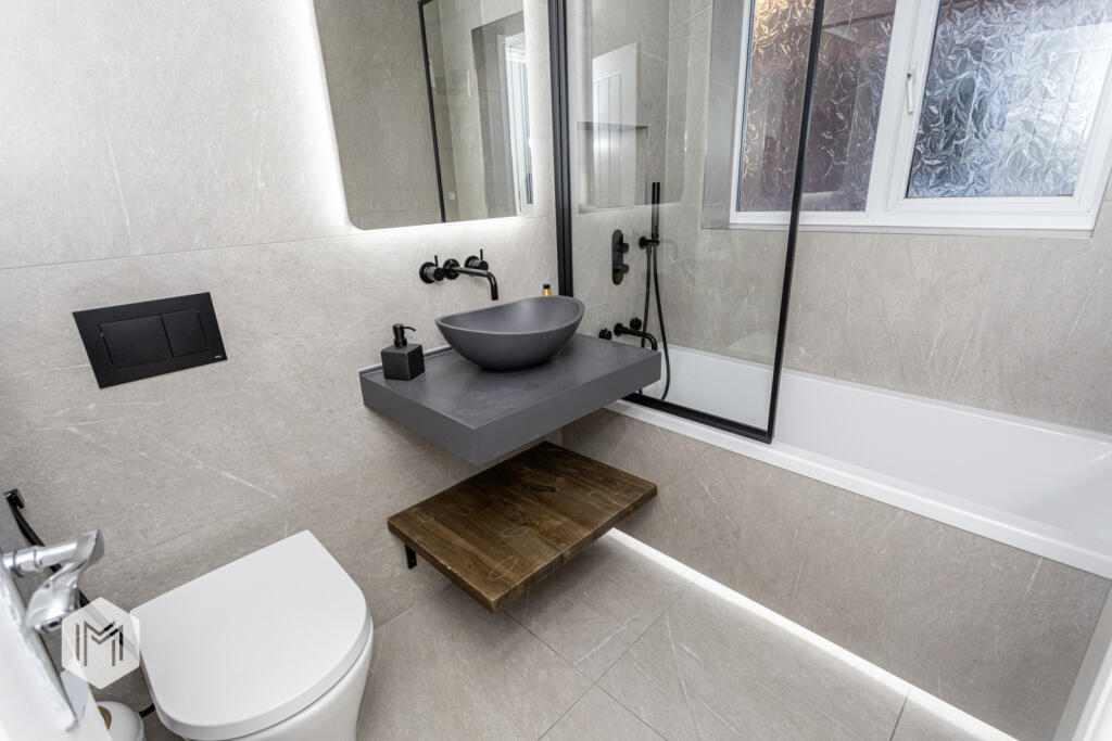Additional property image - Sandileigh Drive, Bolton, Greater Manchester, BL1 8UF