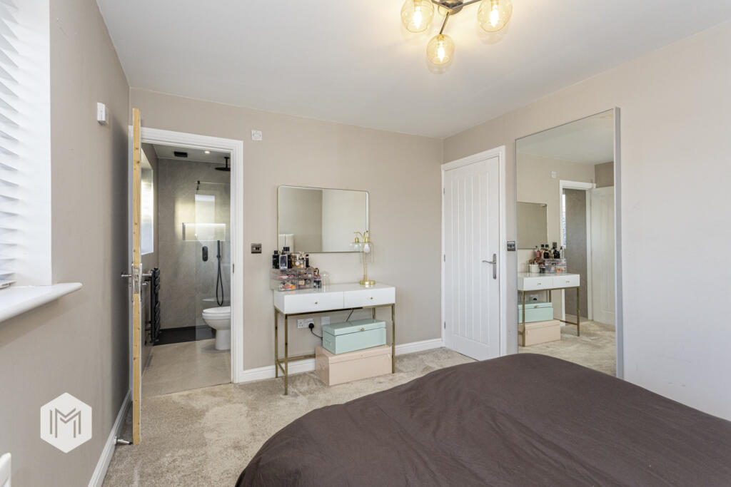 Additional property image - Sandileigh Drive, Bolton, Greater Manchester, BL1 8UF