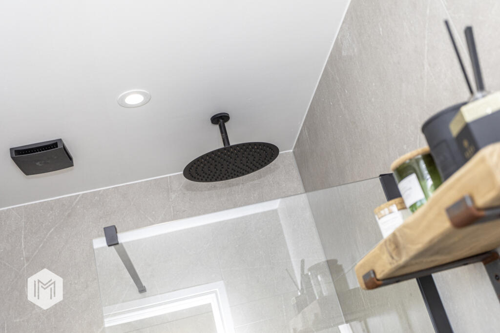 Additional property image - Sandileigh Drive, Bolton, Greater Manchester, BL1 8UF