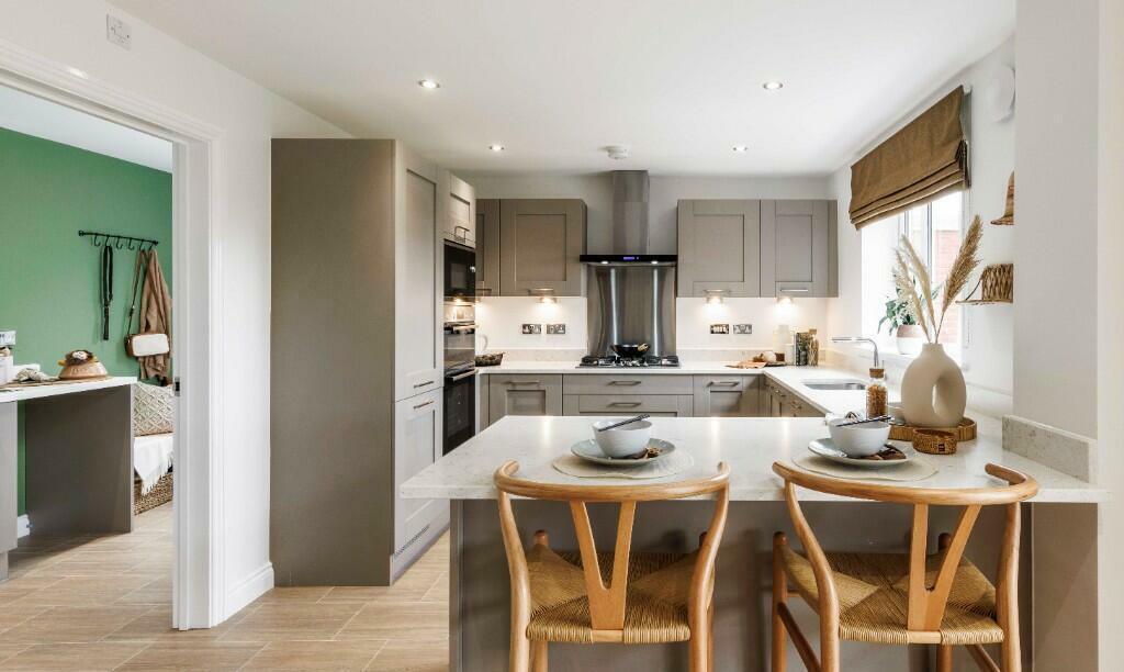 Additional property image - Lever Park Avenue, Horwich, Bolton, Greater Manchester, BL6 7LQ