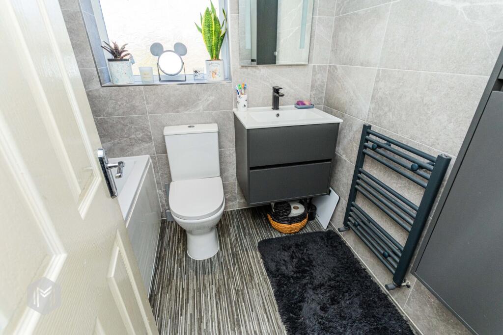 Additional property image - Gleneagles, Bolton, Greater Manchester, BL3 4XL