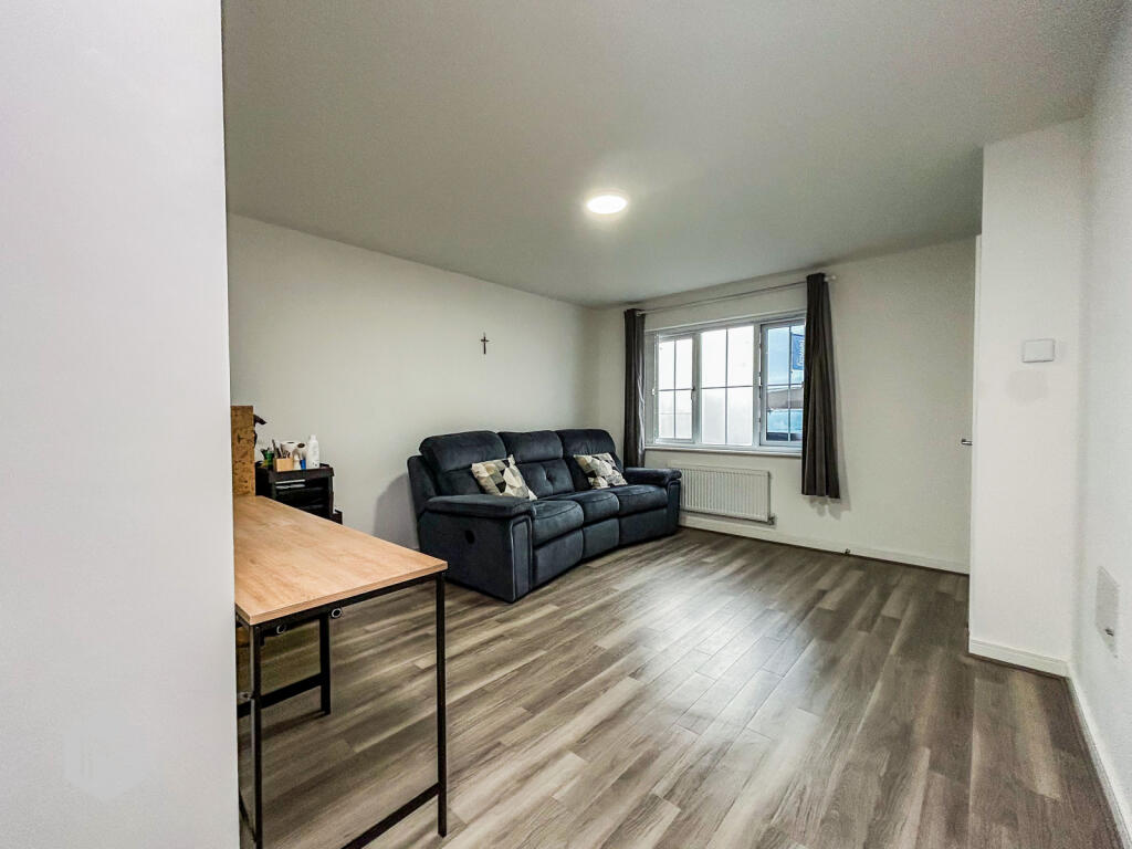 Additional property image - Avro Close, Lostock, Bolton, Greater Manchester, BL6 4NZ