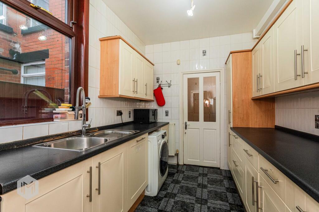 Additional property image - Calvert Road, Bolton, Greater Manchester, BL3 3BT
