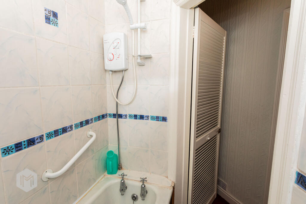 Additional property image - Calvert Road, Bolton, Greater Manchester, BL3 3BT