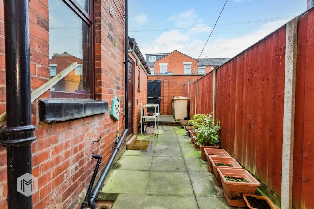 Additional property image - Calvert Road, Bolton, Greater Manchester, BL3 3BT